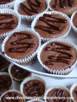 These Petit Mocha Cheesecakes are perfect for any party!