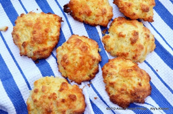 Sour Cream Lemon Scones from Ally's Kitchen