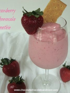 Strawberry Cheesecake Smoothie-perfect for breakfast or an afternoon pick me up!