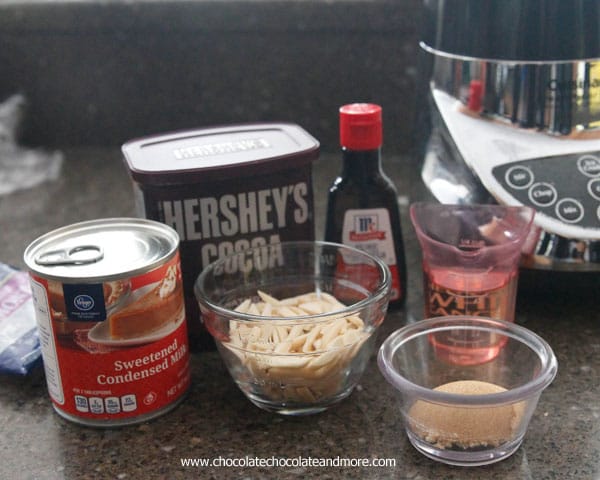 Thjis is all you need to make Homemade Chocolate Almond Butter! 