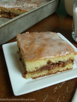 Honey Bun Cake-so much better than the snack it's named after!