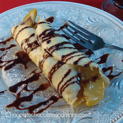 Crepes with Caramelized Apples and Chocolate Sauce
