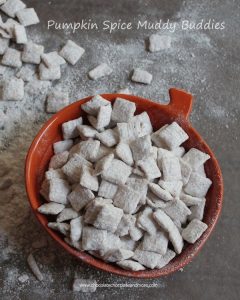 Pumpkin-Spice-Muddy-Buddies-from-ChocolateChocolateandmore-37a