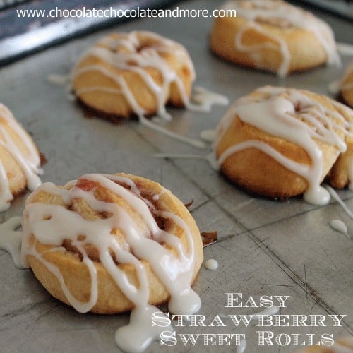 Easy Strawberry Sweet Rolls-you won't believe how easy these are to make!