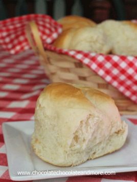Light and Fluffy Dinner Rolls-so easy to make they'll become a family favorite!