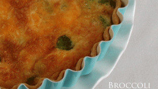 Broccoli and Cheddar Cheese Quiche from www.chocolatechocolateandmore.com