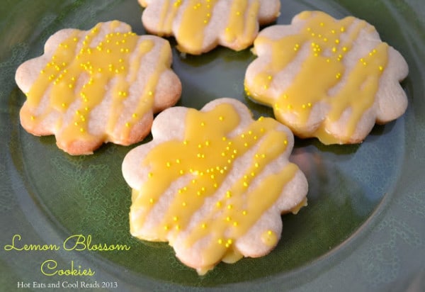 Lemon-Blossom-Cookies-from-Hot-Eats-Cool-Reads-Featured-at-ChocolateChocolateandmore