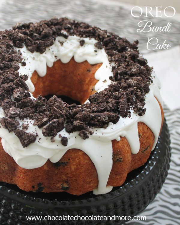 Oreo Cookie and Cream Bundt Cake