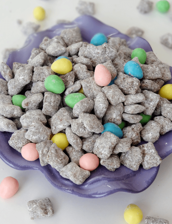 50 Pastel Desserts for Spring: Reese's Easter Egg Puppy Chow