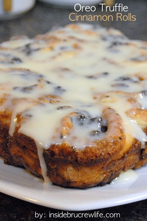 50 Easy to Make Breakfast Recipes: Oreo Truffle Cinnamon Rolls