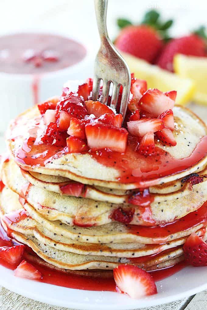 50 Easy to Make Breakfast Recipes: Strawberry Lemon Poppyseed Pancakes