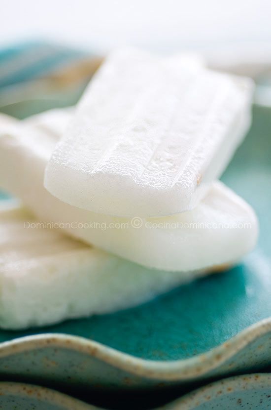 50 Popsicles: Paletas de Coco (Coconut Popsicles)