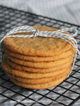 Peanut Butter Sugar Cookies-the best of a sugar cookie and a peanut butter cookie come together in these soft thin cookies.