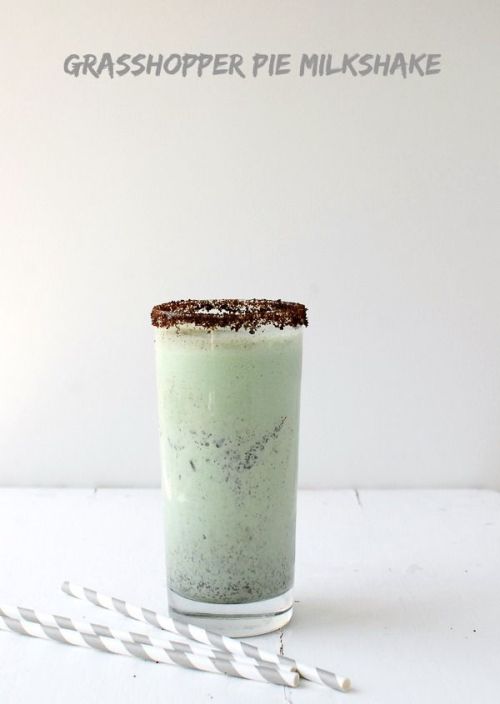100 Frozen Drinks: Grasshopper Pie Milkshake