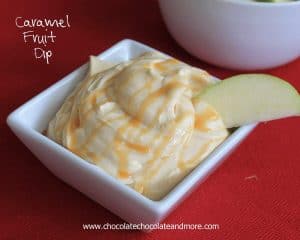 Caramel Fruit Dip-and easy dip, perfect for fruit or cookies!