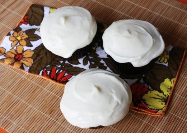 50 Very Vanilla Recipes: Vanilla Bean Cream Cheese Frosting