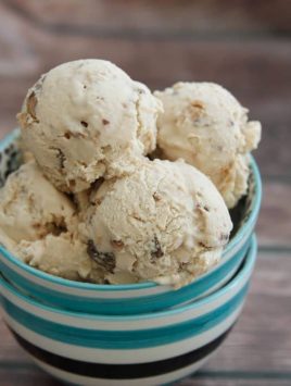 Peanut Butter Cup Ice Cream-creamy peanut butter ice cream with chopped peanut butter cups. Eat immediately as a soft serve or freeze for a harder, scoopable ice cream.