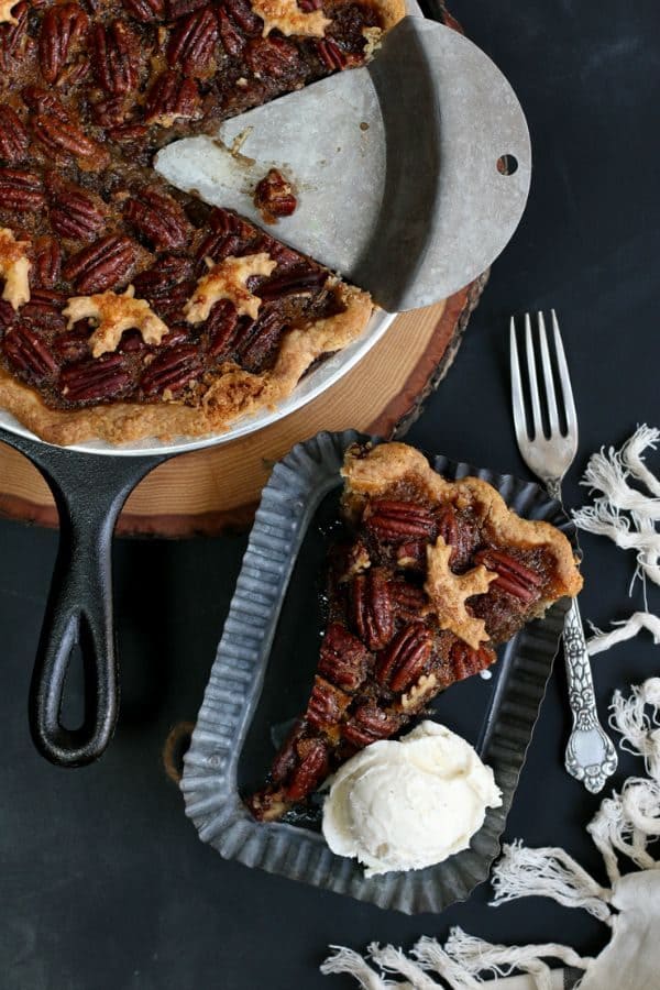 Maple Bourbon Pecan Pie by bakingthegoods.com
