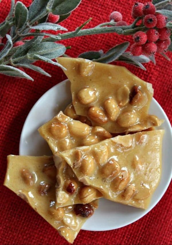 Peanut Brittle by recipegirl.com