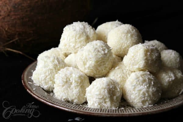 White Chocolate and Coconut Truffles by homecookingadventure.com
