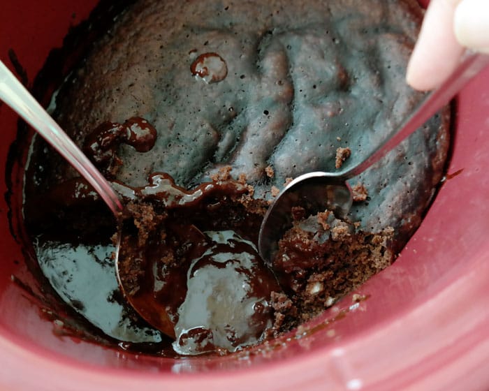 Slow Cooker Chocolate Lava Cake-dust off the slow cooker for this warm cake with a molten chocolate bottom, top with a scoop of vanilla ice cream for the ultimate dessert!
