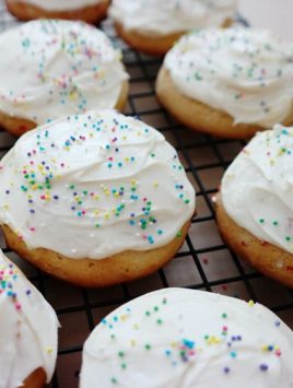 Sugar Cake Cookies-this recipe is everything you love about cake, in a cookie! These cookies are the muffin tops of the cake world.