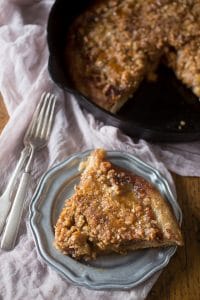 caramel-apple-crisp-pizza-4