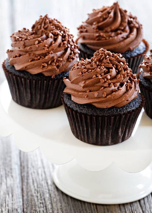 Double chocolate cupcakes - Chocolate Chocolate and More!