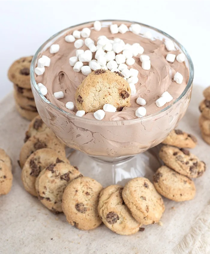 bowl with dip and cookies