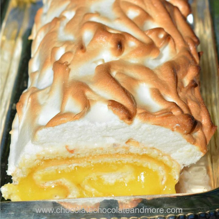 Lemon Meringue Cake Roll-image