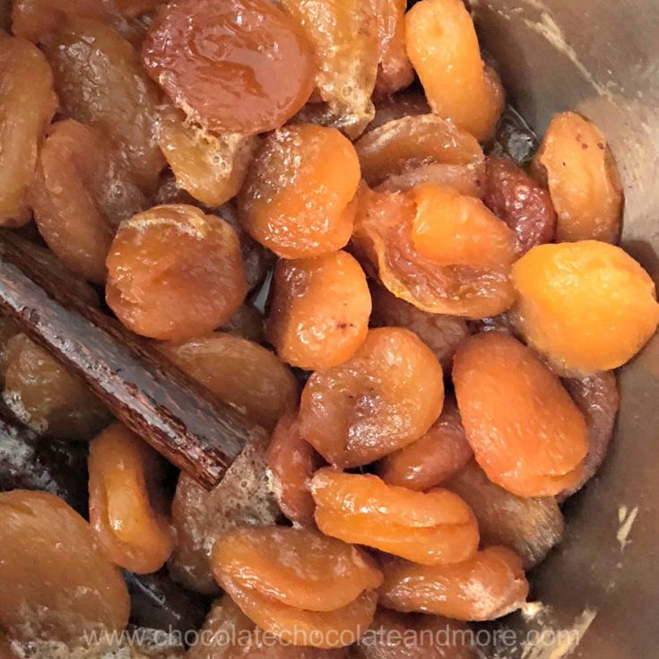 Mulled Apricots