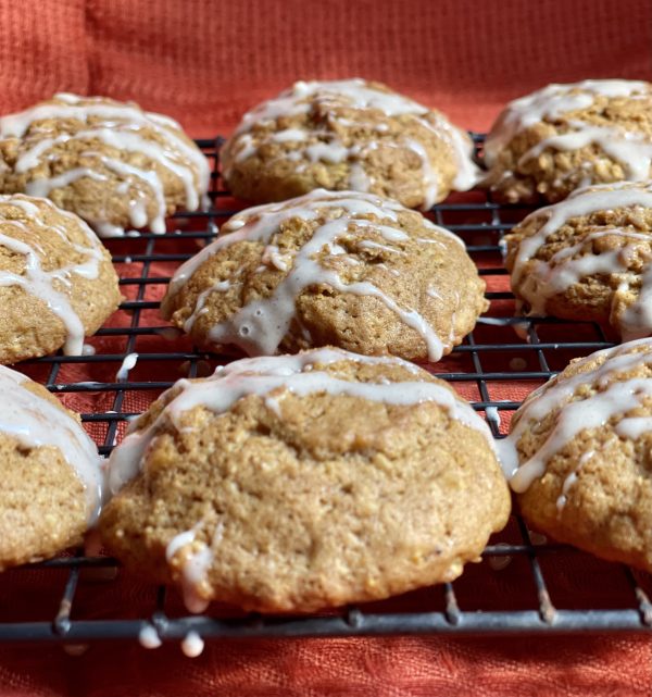 Pumpkin Spice Oatmeal Cookies 9 Pumpkin Spice Oatmeal Cookies sitting on the cooling rack.