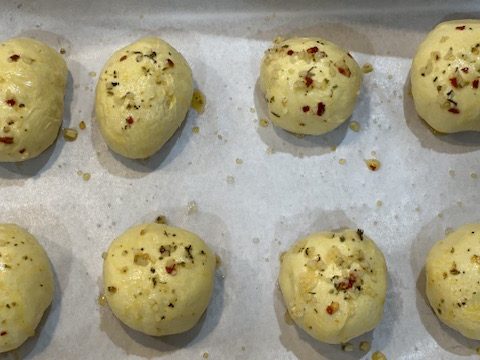 Cheesy Garlic Biscuit Bombs