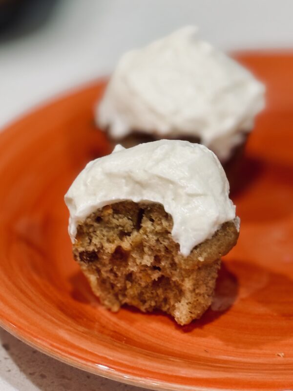Mini Carrot Cake Cupcakes