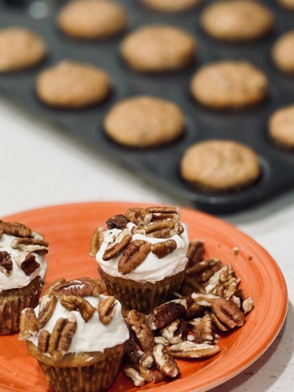 Mini Carrot Cake Cupcakes