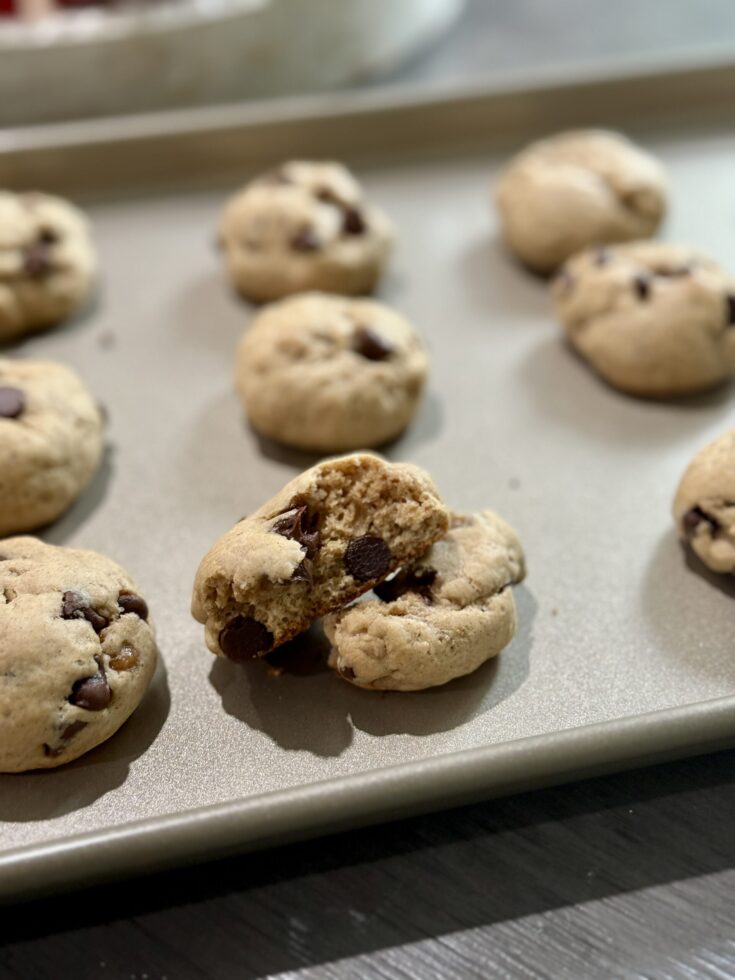 Banana Bread Chocolate Chip Cookies