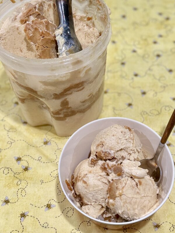 Peanut Butter Pie Ice Cream Peanut Butter Pie Ice Cream